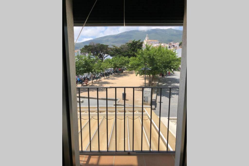 Roques - Casa En Primera Linea De Mar En Cadaqués Exterior photo